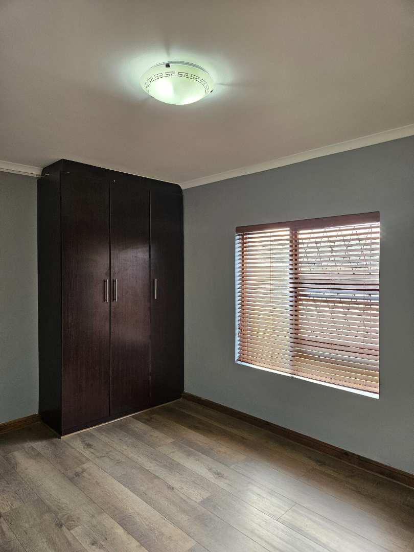 4 Bedroom Property for Sale in Kamma Heights Eastern Cape